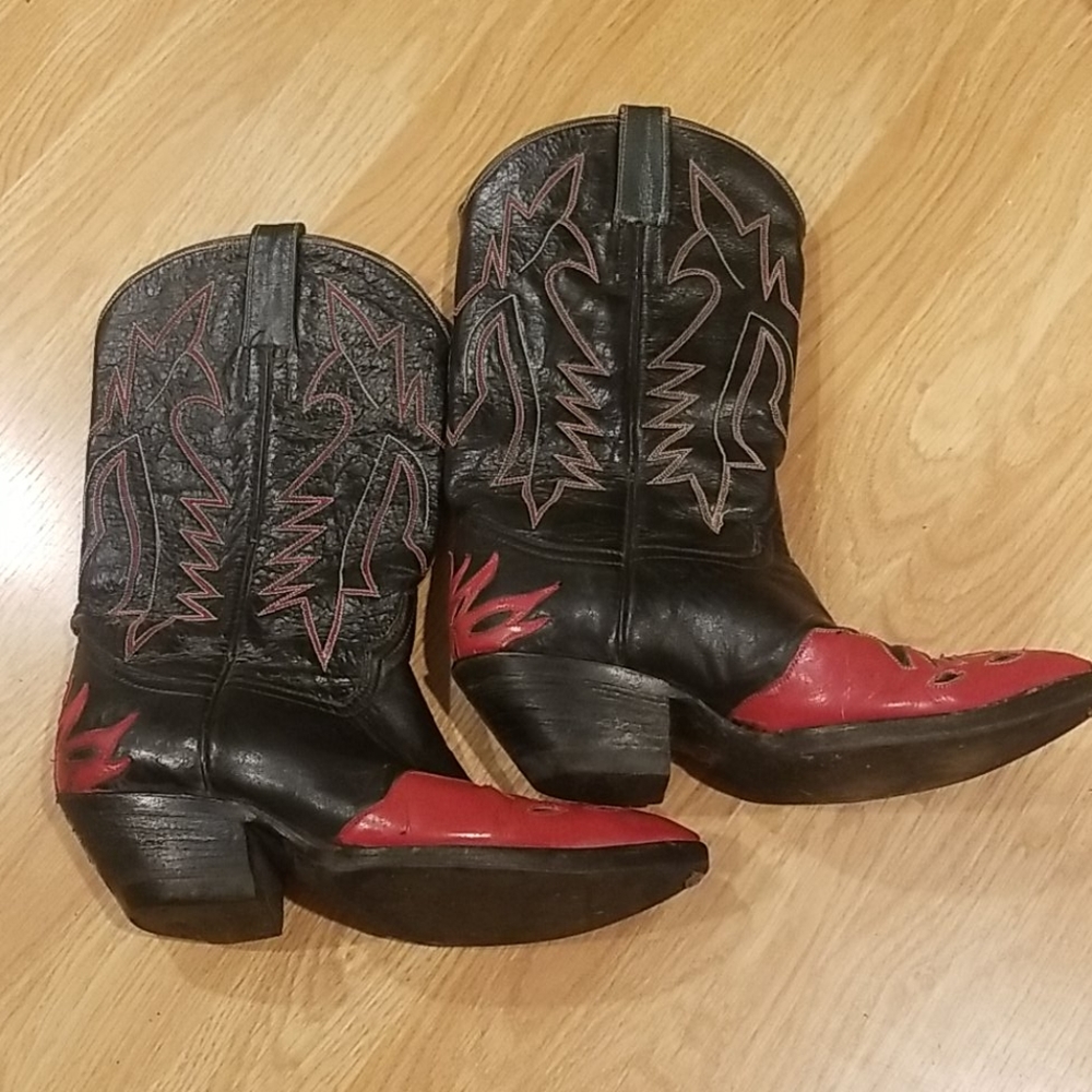 Red and black cowgirl boot